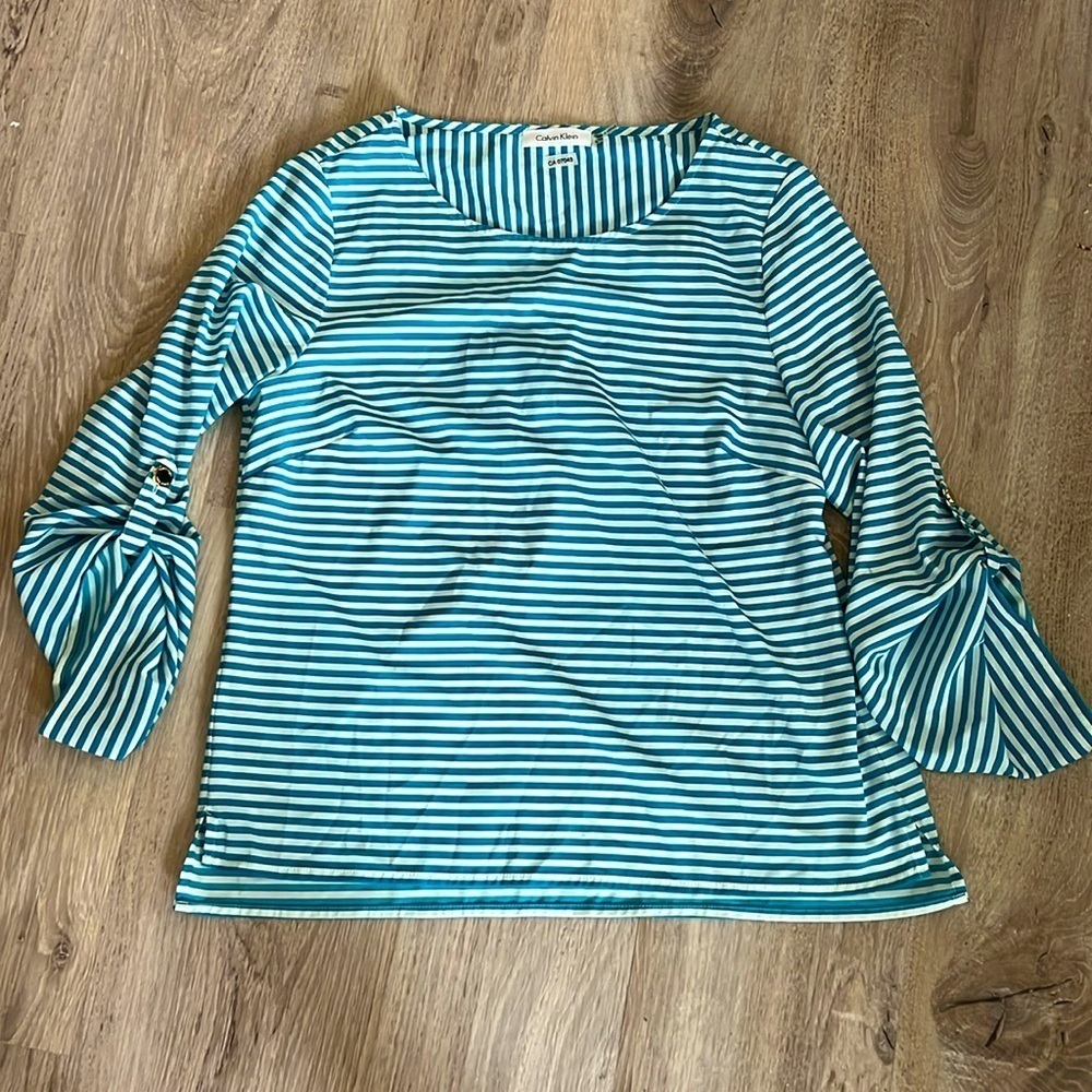 Calvin Klein top